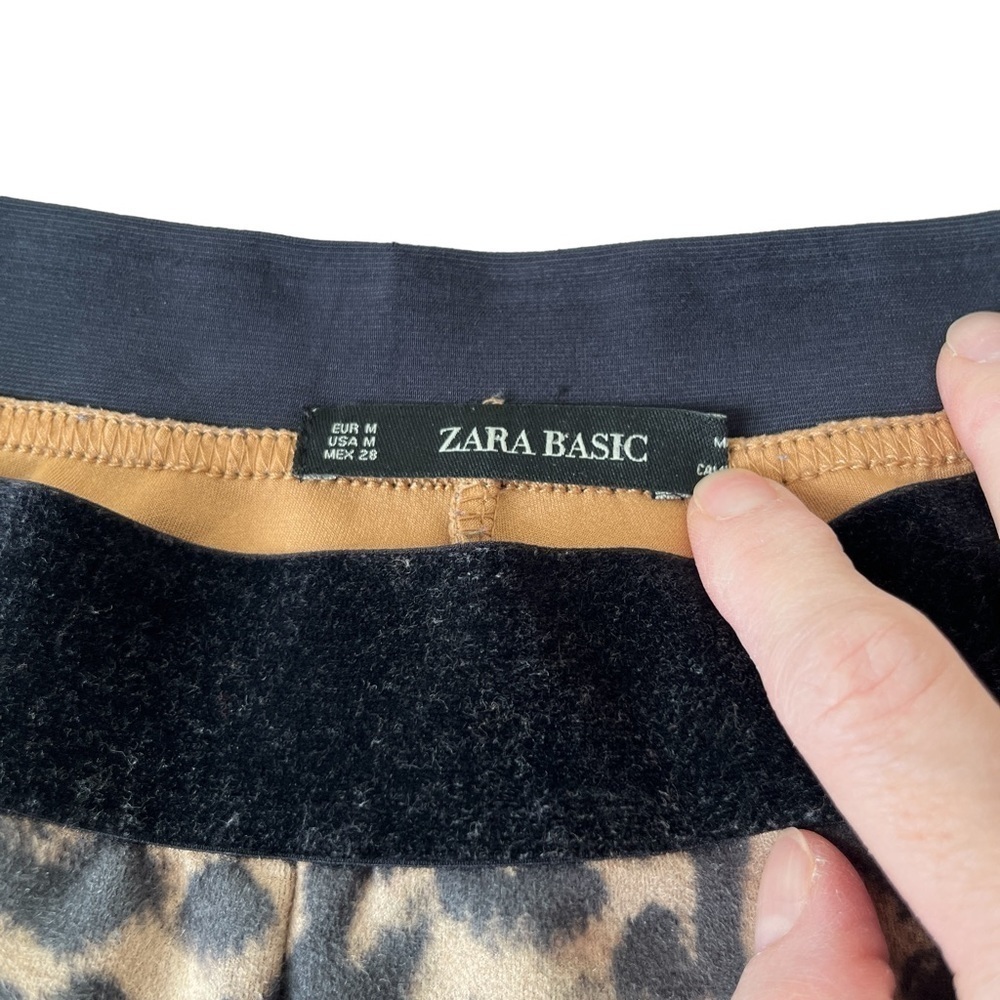Zara Basic Leopard Print Faux Suede Leggings Size… - image 4